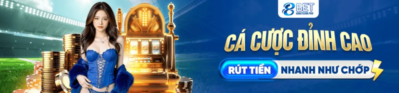Cầu thủ bóng đá đang thi đấu trên sân, đại diện cho cá cược bóng đá tại bigbet88